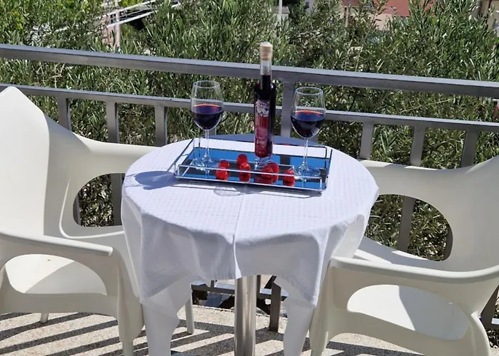 Saric Daire Baška Voda